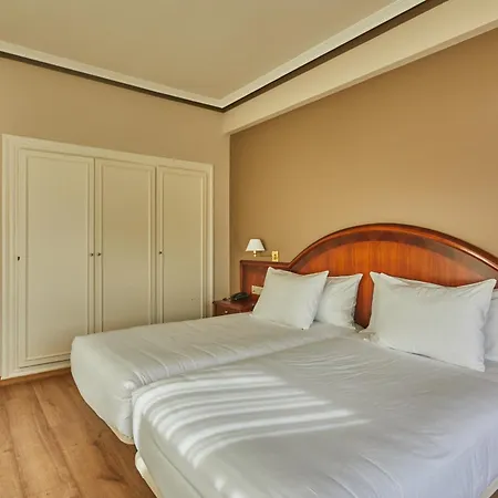 Silken Gran Del Sella