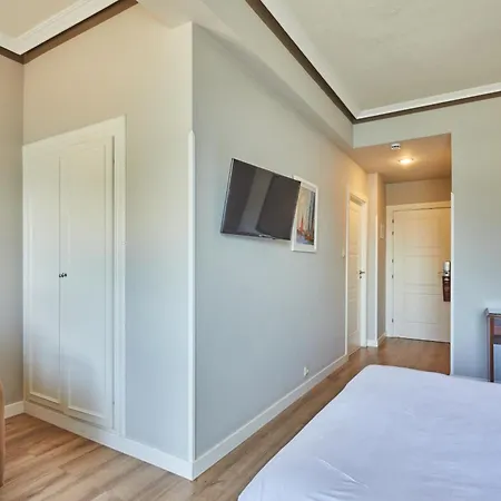 Szálloda Silken Gran Del Sella 4*