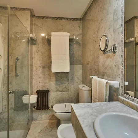 Silken Gran Del Sella 4*