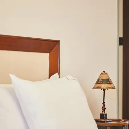 Szálloda Silken Gran Del Sella