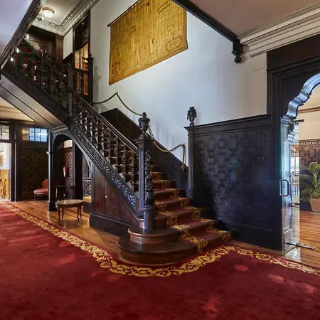 Silken Gran Del Sella Szálloda 4*