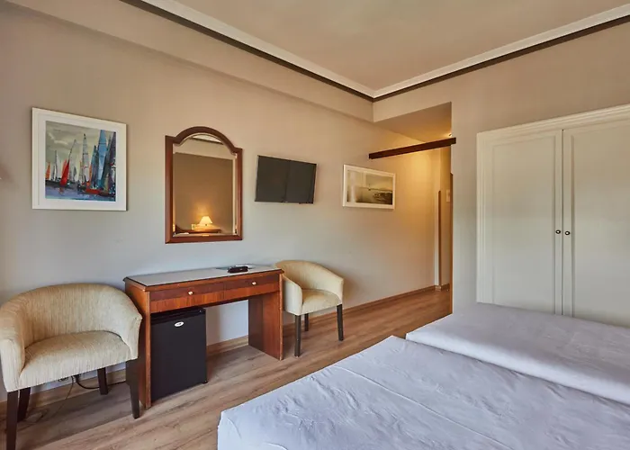 Silken Gran Del Sella