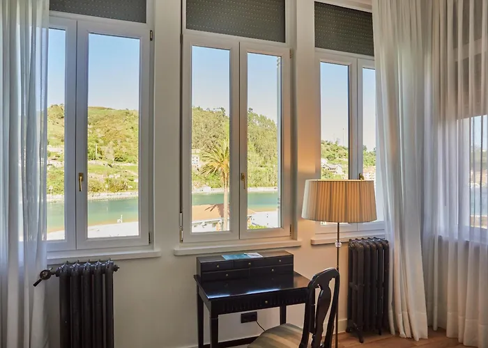 Silken Gran Del Sella 4*